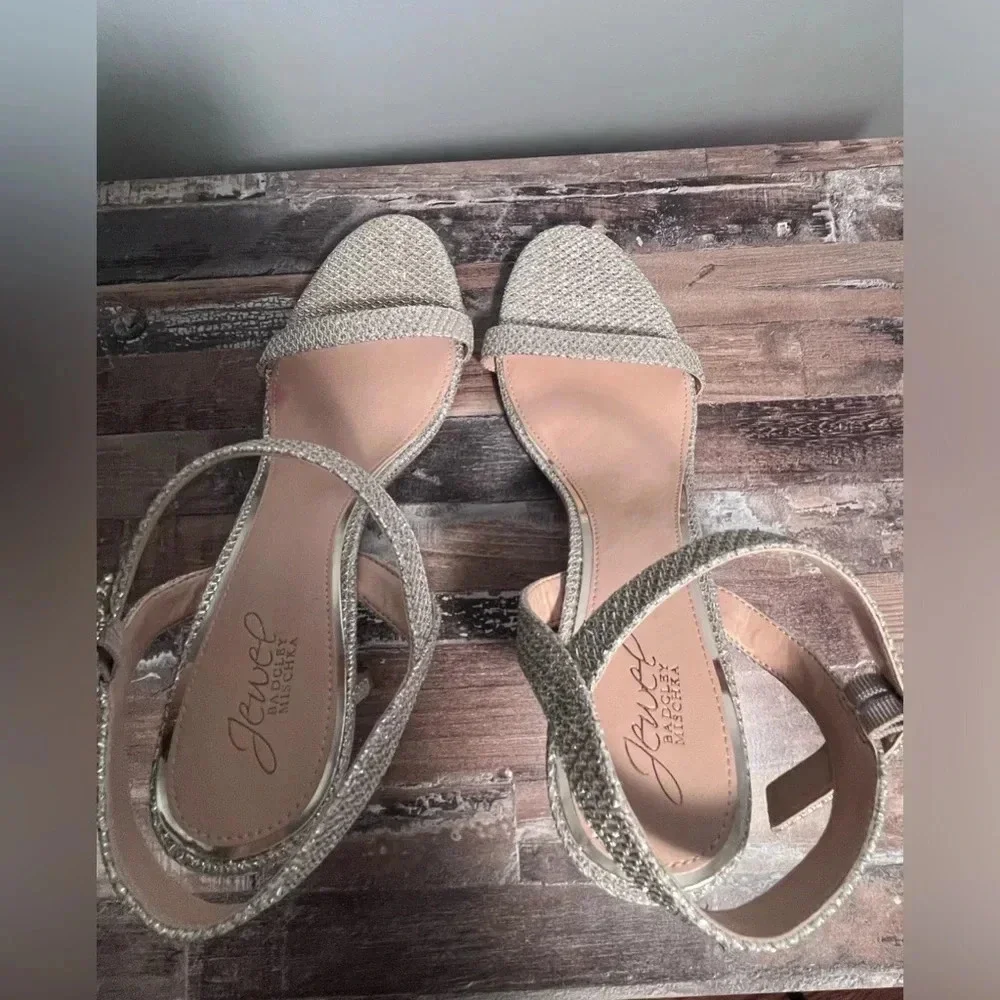 NWOT Badgley Mischka‎ Silver Sparkly Heel Women Size 11 - Picture 6 of 8